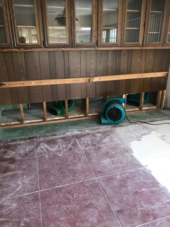 vZV4yvUAQZi7JlWZ9FWpCQ