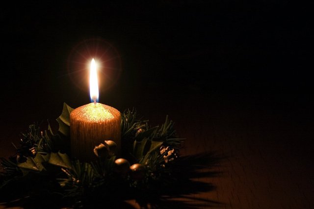 christmas-candle-1414139