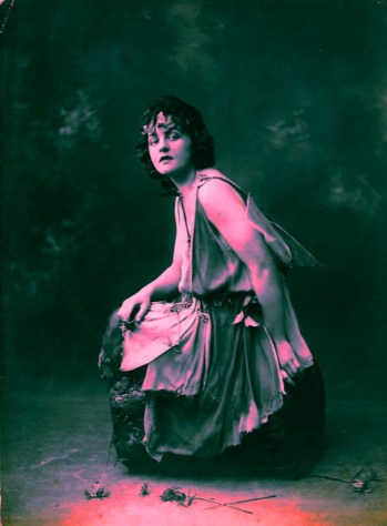 pltravers-1924-publicdomain